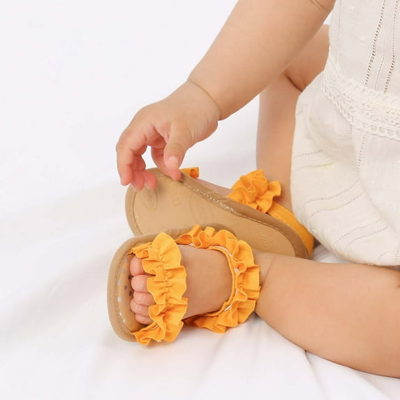 Toddler Girls Sandals Soft Rubber Flats Summer Baby Flower Girl Shoes First Walkers Beach Summer Shoes Yellow 6-9 Months