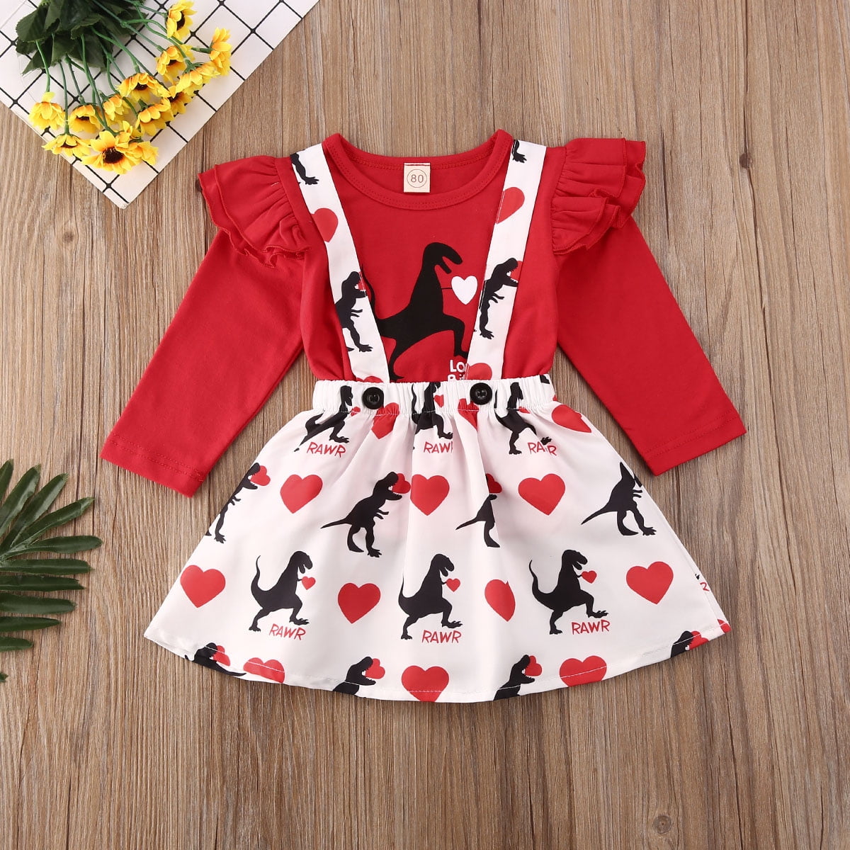 Toddler Girl Graphics Dinosaur and Heart-shaped and Letter Print Ruffle Long-sleeve Tee