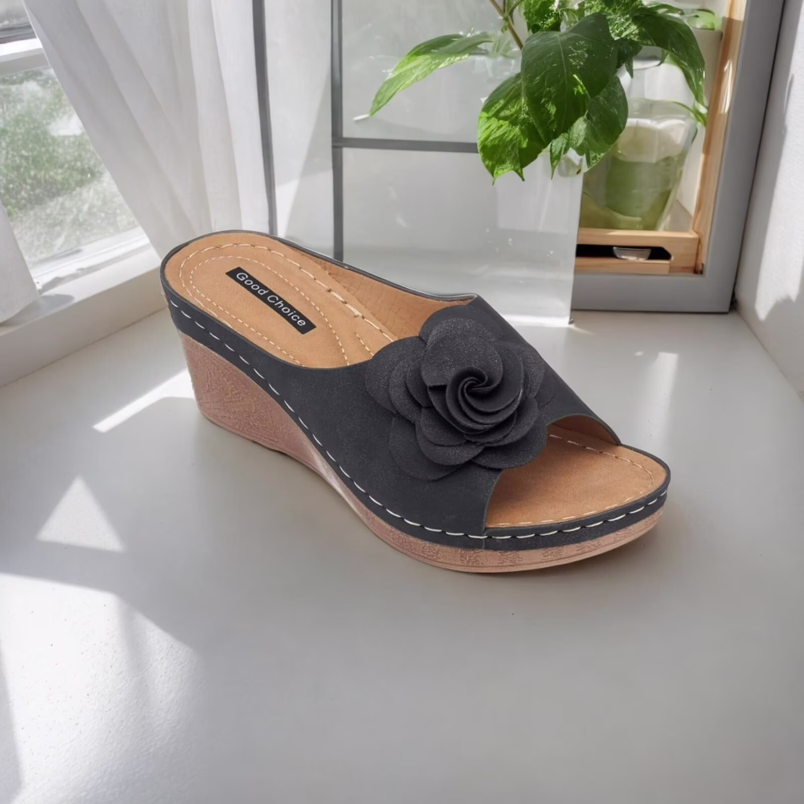 thumbnail image 1 of Tokyo, 1 of 3