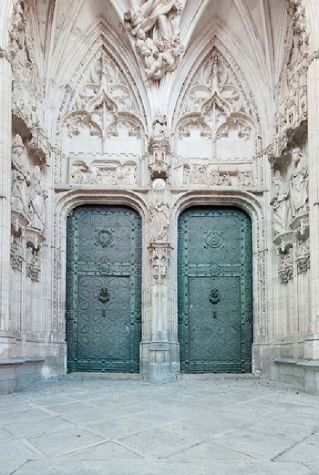 Toledo Cathedral Door Toledo Spain Canvas Art - Rob Tilley DanitaDelimont (20 x 29)