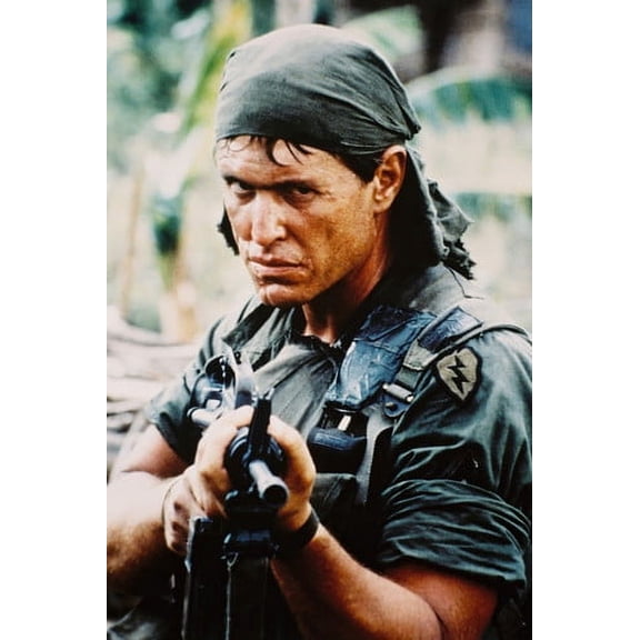 Tom Berenger In Platoon Color 24x36 Poster
