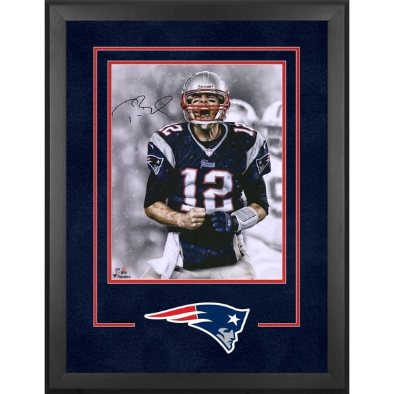 Tom Brady New England Patriots Deluxe Framed Autographed 16" x 20" Screaming Photograph - Fanatics Authentic Certified