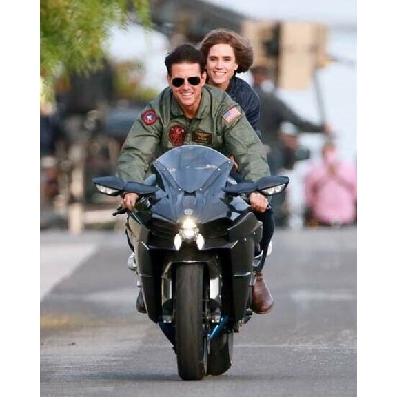 Tom Cruise Jennifer Connelly ride motorbike together Maverick 24x36 Poster