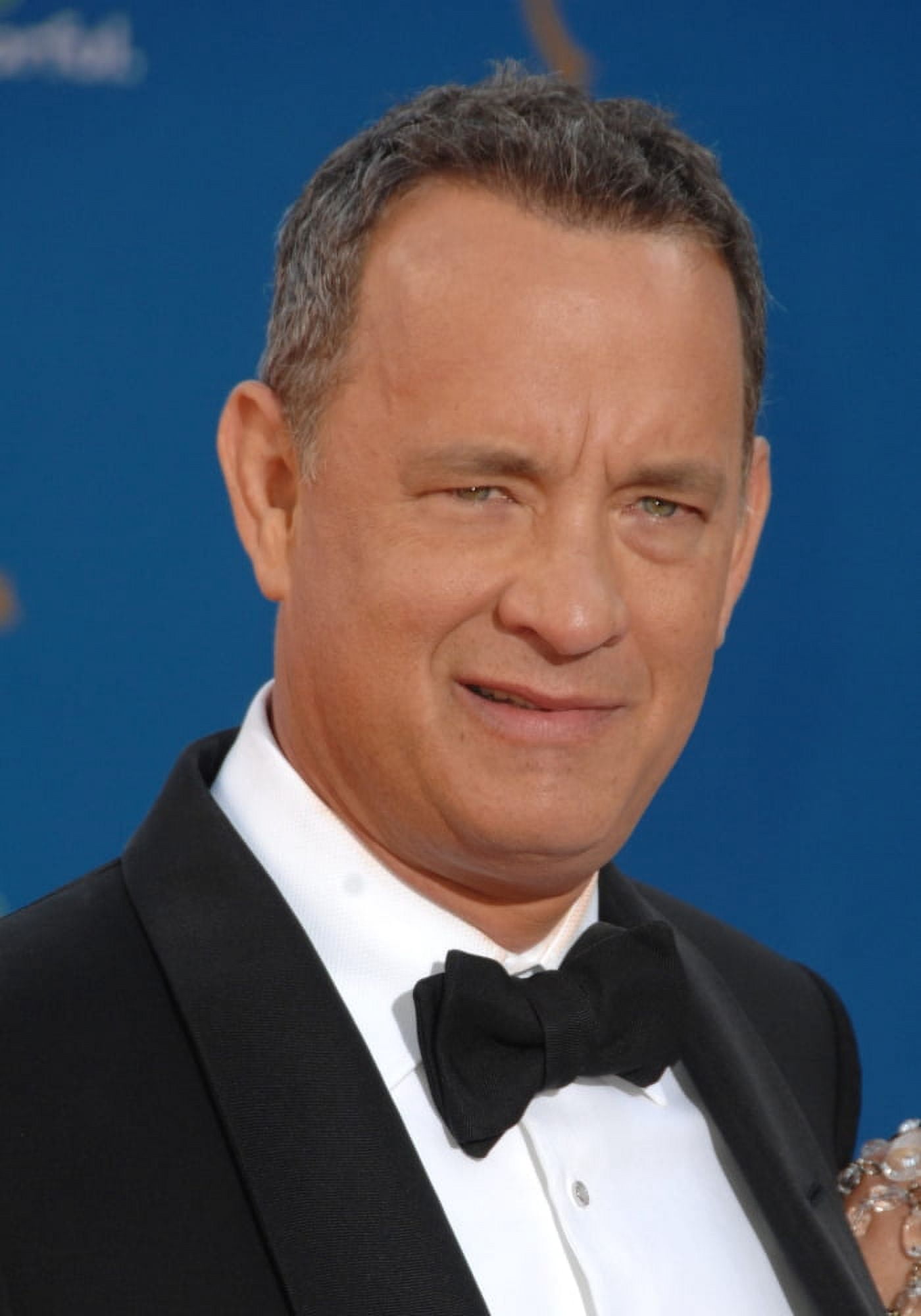 Tom Hanks At Arrivals For Academy Of Television Arts & Sciences 62Nd Primetime Emmy Awards - Arrivals Canvas Art - (16 x 20)