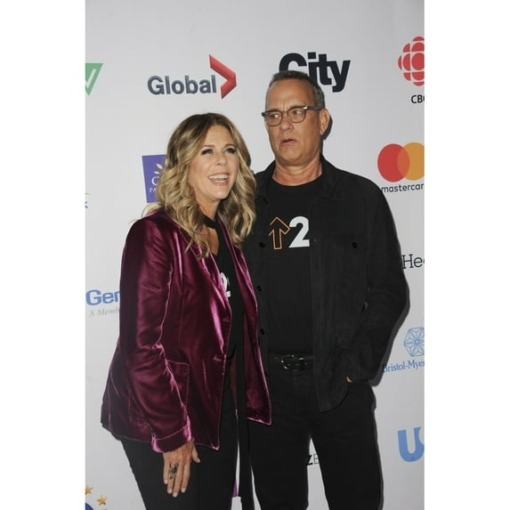 Tom Hanks Rita Wilson At Arrivals For Stand Up To Cancer 2016 Walt Disney Concert Hall Los Angeles Ca September 9