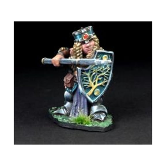 Tomb Guardian Miniatures Dwarven Female Warrior - Annora Gemtin w/Pike New