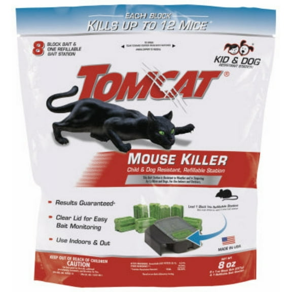 Tomcat 0372010 8-Count Pack of Mouse Rodent Bait Blocks & Refillable Station