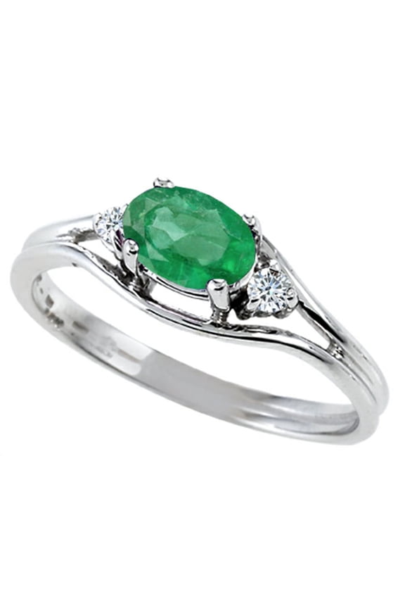 Genuine Emerald Ring in 14 kt Yellow Gold Size 6 Female Adult