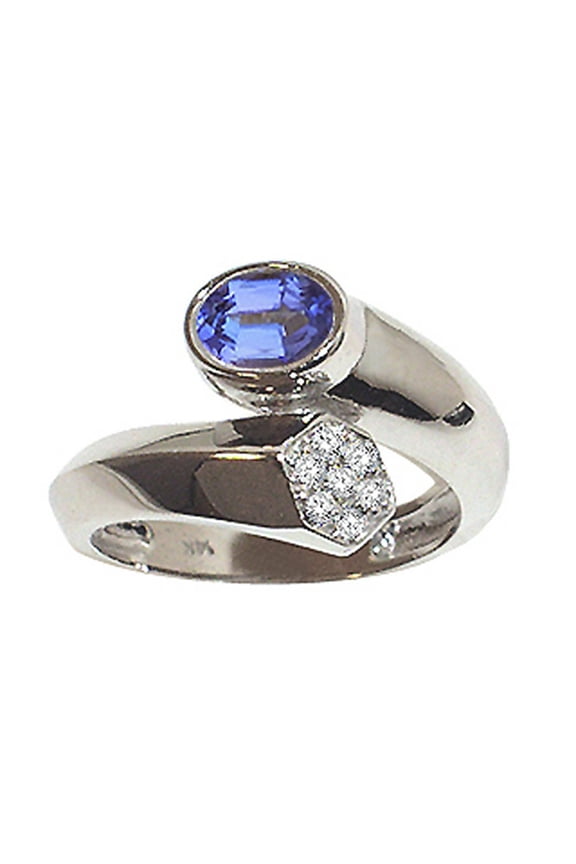 � Oval 7x5mm Genuine Tanzanite Ring