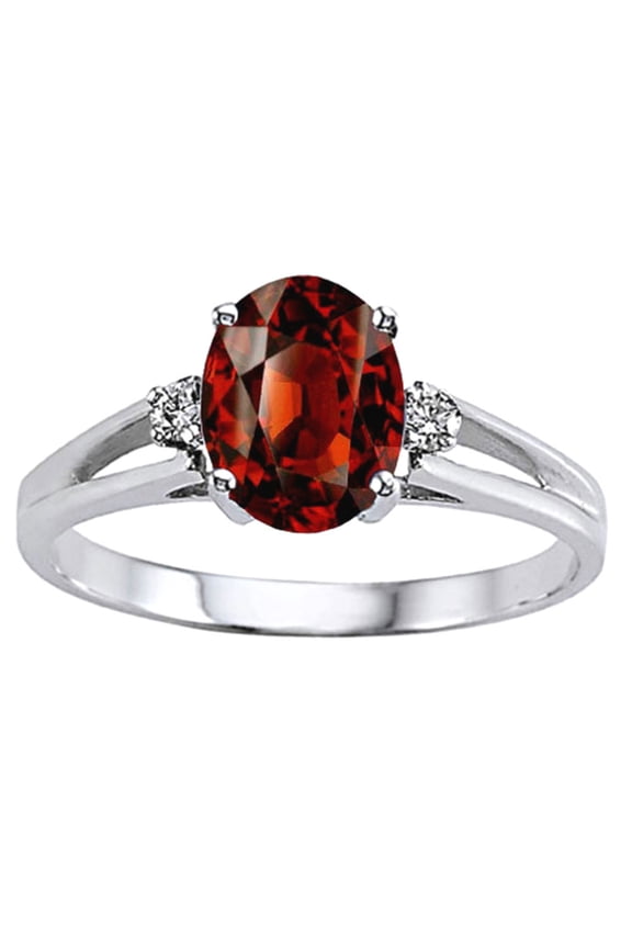 � Oval Genuine Garnet Ring