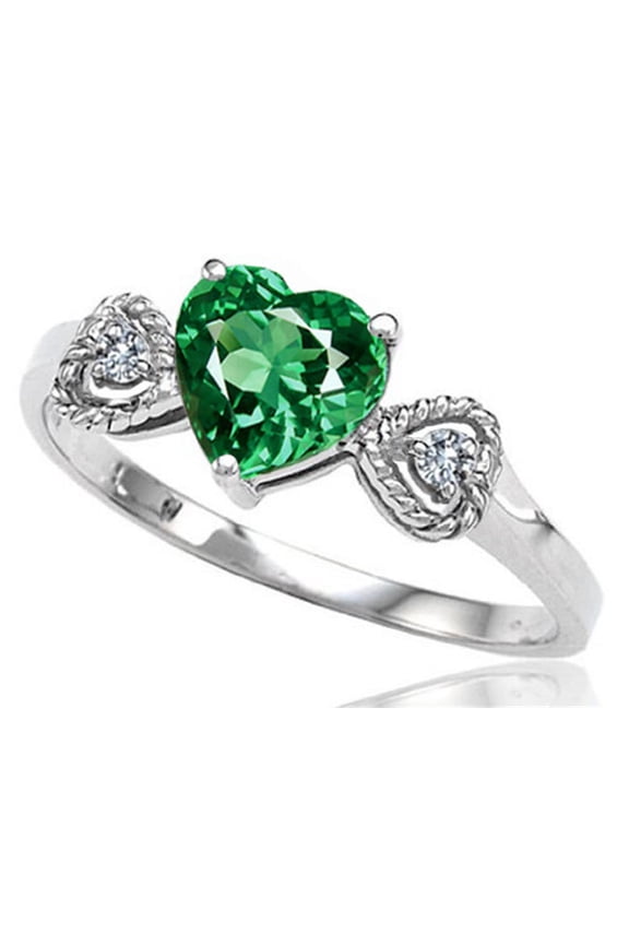 � Simulated Emerald Heart Shape Engagement Promise Ring