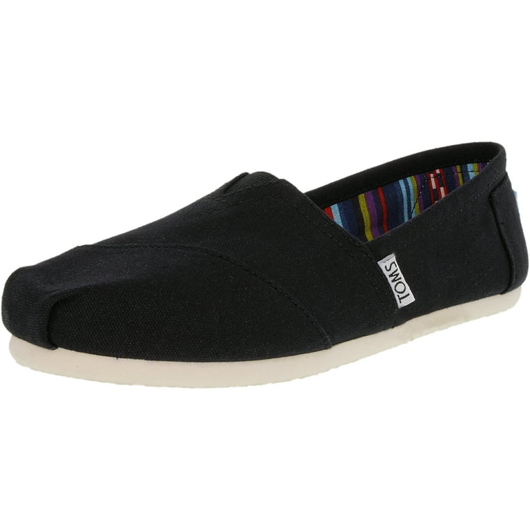 Toms black on black hotsell women's classic