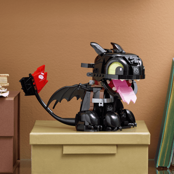 Toothless Dragon Building Set 784 Pieces Posable Night Fury Model How to Train Your Dragon Display Decor