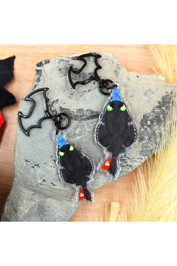 Toothless and fish Acrylic Kegchain (1 keychain)