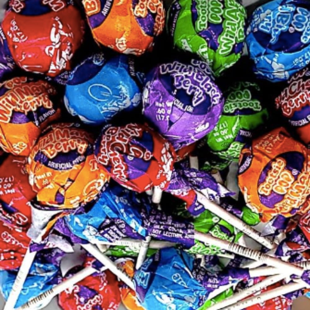 Tootsie Pop Wild Berry Hard Candy Outside Lollipop with Chewy Tootsie