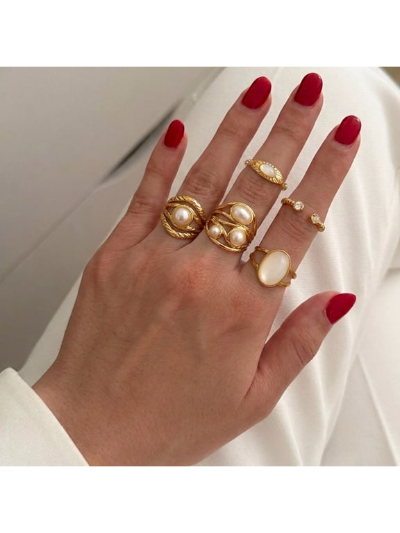 5pcs Vintage 14K Gold Plated Stackable Statement Ring Set, Twisted Vine & Imitation Pearl Multi-Piece Layered Finger Rings, Retro Hollow Cubic Cirzonia Decor Jewelry For Daily Wear