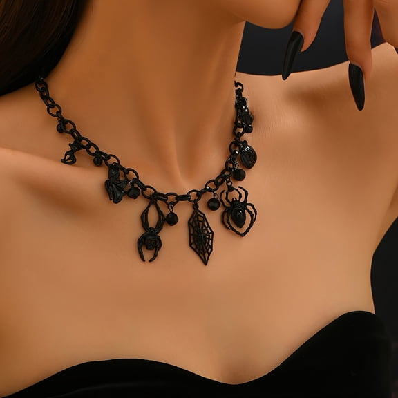 Top-kevin Gothic Heavy Chain Necklace - Black Gothic Pendant Necklace with Chains, Halloween Party Jewelry for Women, Year-Round Dark Fashion Necklace for Everyday or Halloween Outfits