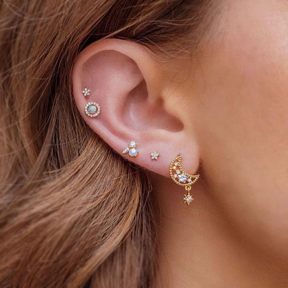 Top-kevin Stud Hoop Earrings Set for Women, 4pcs Hoop Huggie Earrings Stacks, Cute Earrings Jewelry for Her/Women