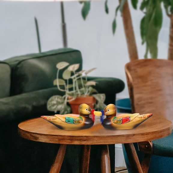 Topbathy 2pcs Hand Carved Wooden Love Bird Ornaments Miniature Art Sculptures Wedding Collectible Decor