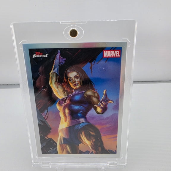 Near Mint 2026 Topps Finest Fantastic Four She-Hulk Refractor Ben Bradi Case Hit SSP TO-08 Trading Card