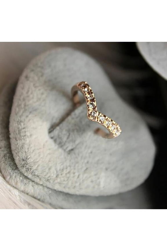 Elegant Unique Design V-Shaped Rhinestone Pinkie Ring