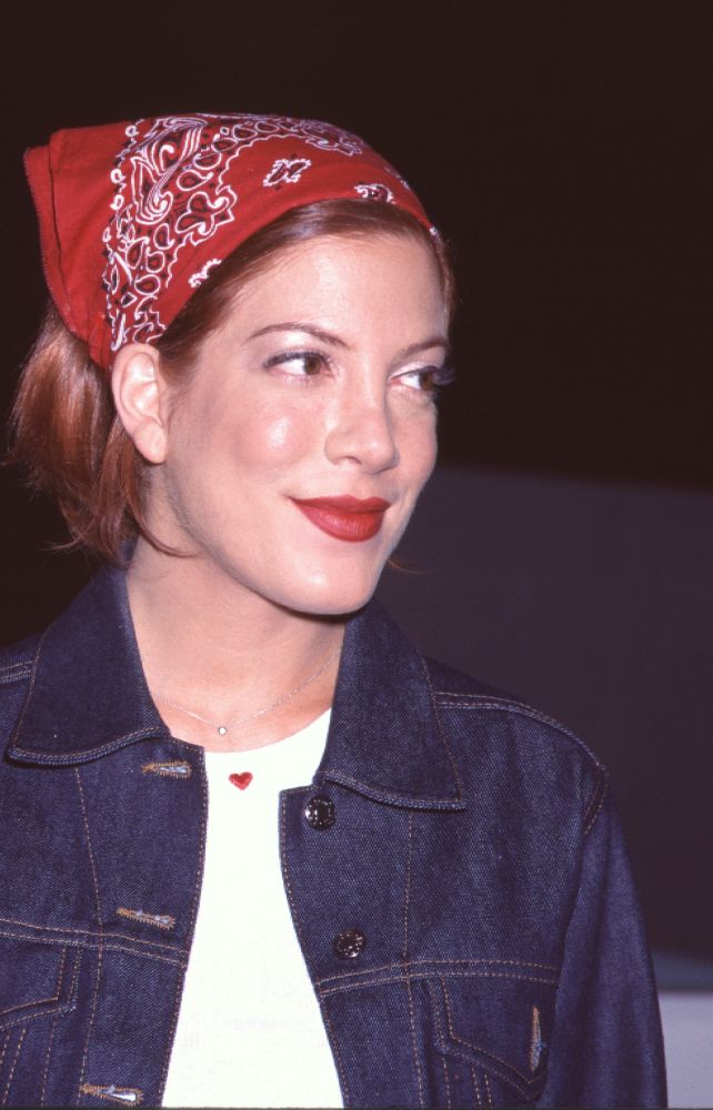 Tori Spelling In Denim Jacket And Red Bandana At Big Daddy Premiere