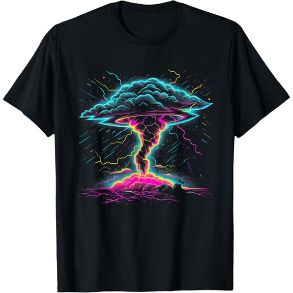 Tornado Chaser Storm Chasing Meteorologist T-Shirt100% cotton short-sleeved shirt for both men and women