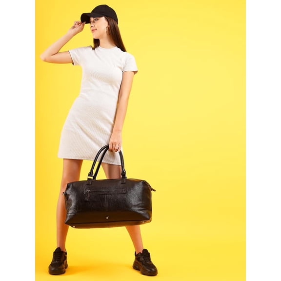 Tortoise -100% Genuine LeatherDuffle Bag 44 LTS Dust Resistant Travel Bag Spacious Main Compartment Black (Urban)