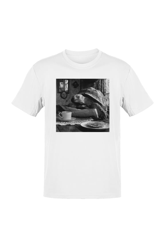 Tortoise Reading Morning News Men's T-shirt