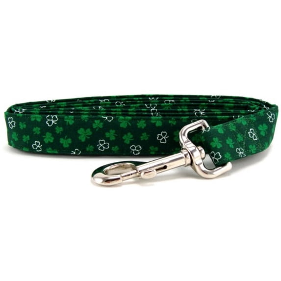 Tossed Shamrocks on Green Dog Leash - Size - Large