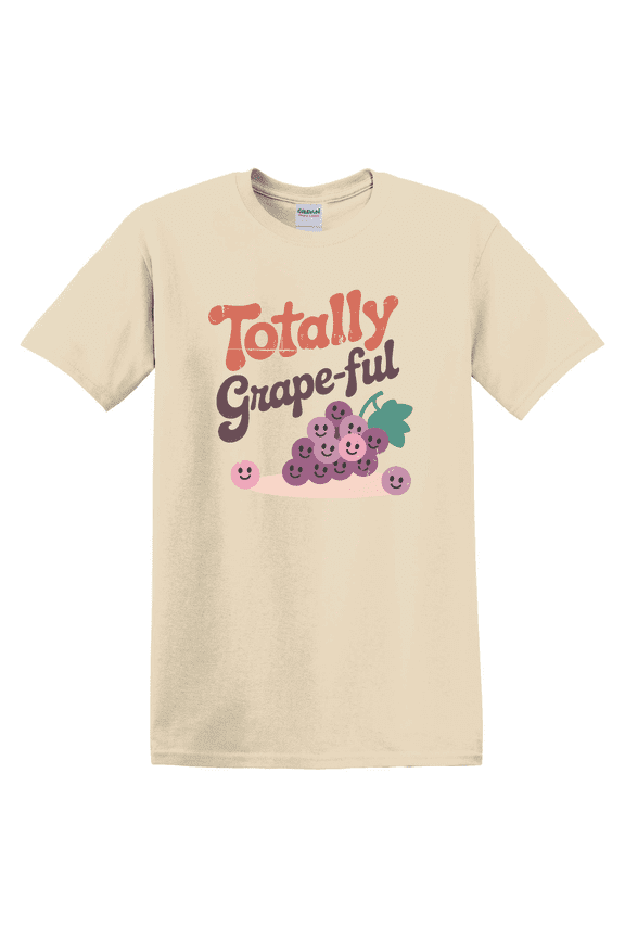 Totally Grapeful Smiling Grapes Graphic Fruit Pun T-Shirt