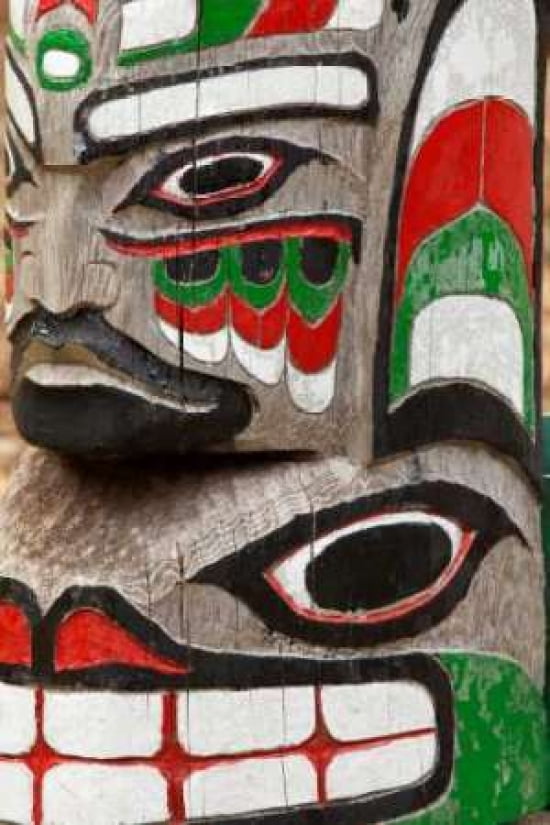 Totem Detail III Canvas Art - Kathy Mahan (12 x 18)