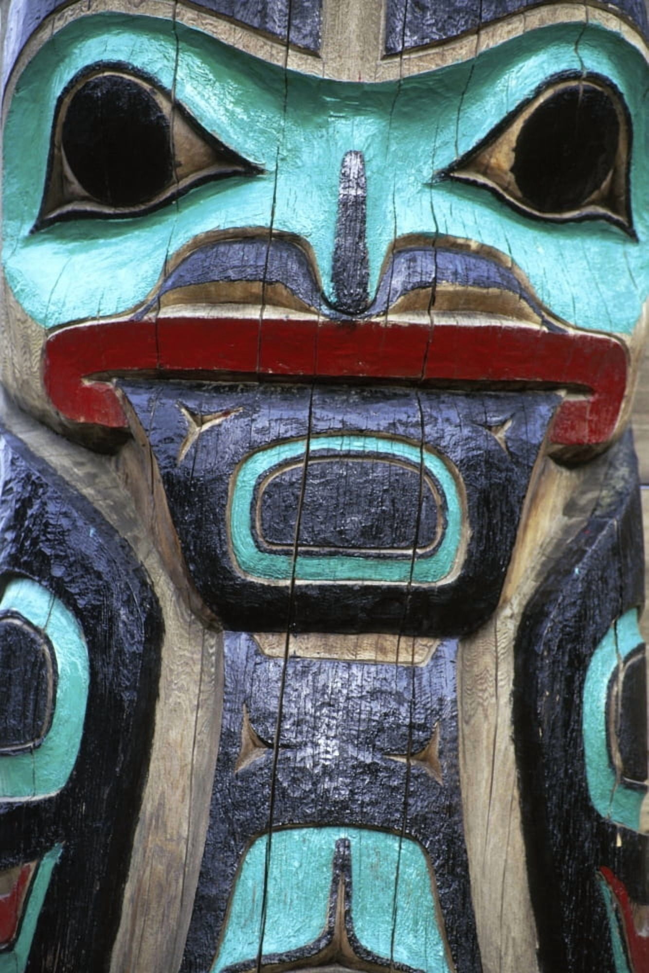 Totem Pole Juneau Southeast Ak Portrait Canvas Art - Eberhard Brunner Design Pics (11 x 17)