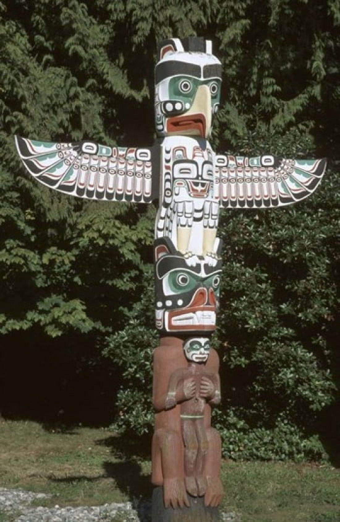 Totem Pole at Stanley Park Vancouver Island British Columbia Canada Canvas Art - John & Lisa Merrill DanitaDelimont (24 x 36)