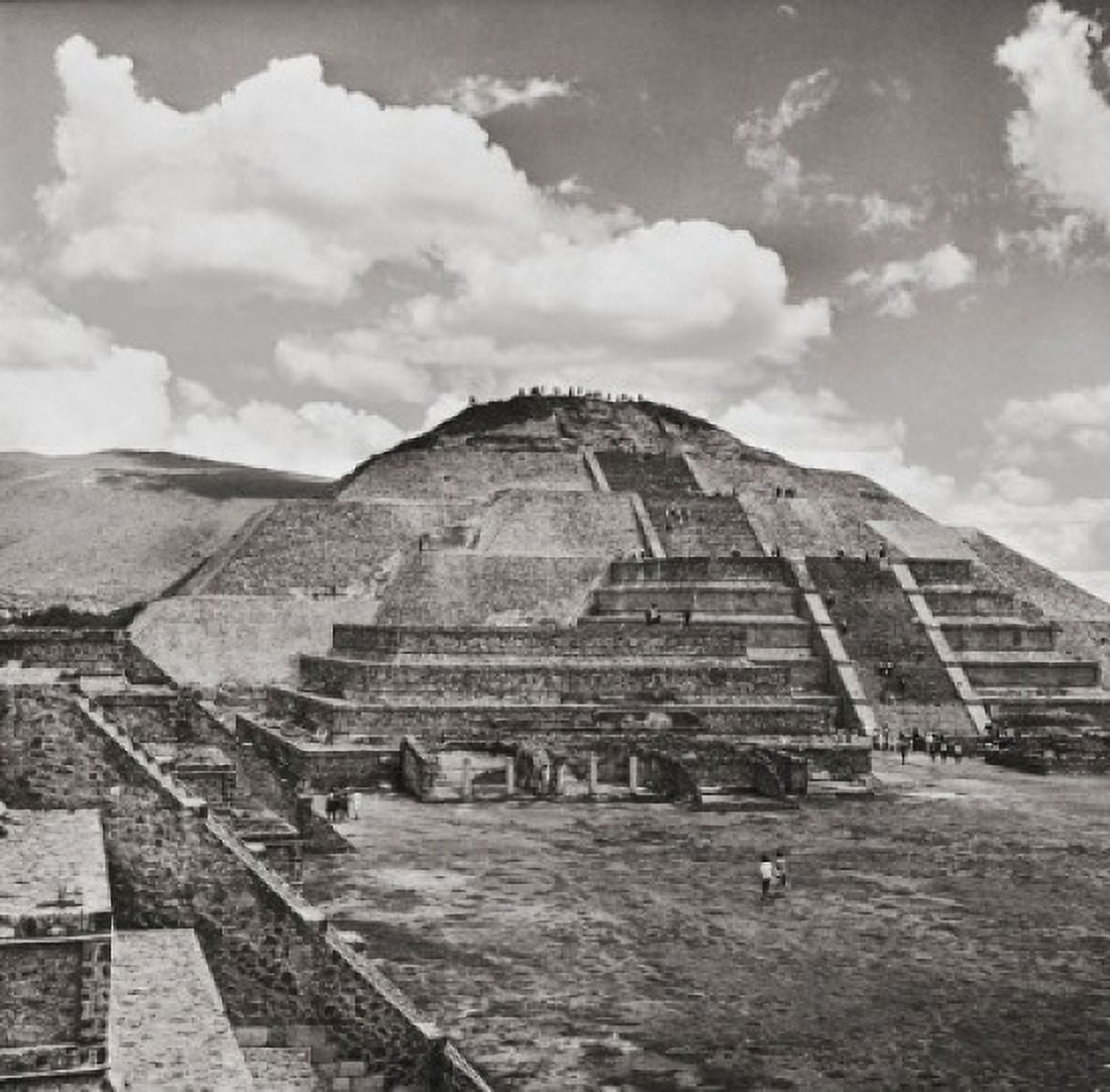 Tourists near a pyramid Pyramid of the Moon Teotihuacan Mexico Canvas Art - (18 x 24)