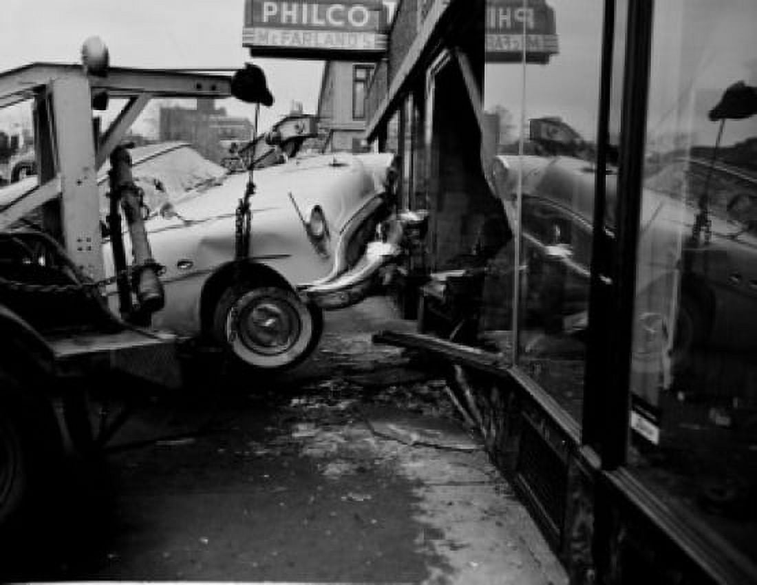 Tow car removing car which crashed into store window Canvas Art - (18 x 24)