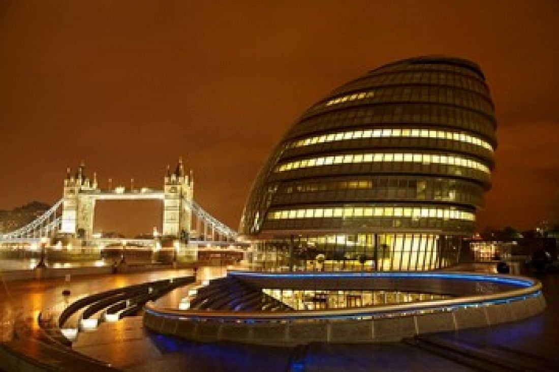 Tower Bridge City Hall London England Canvas Art - David Wall DanitaDelimont (38 x 25)