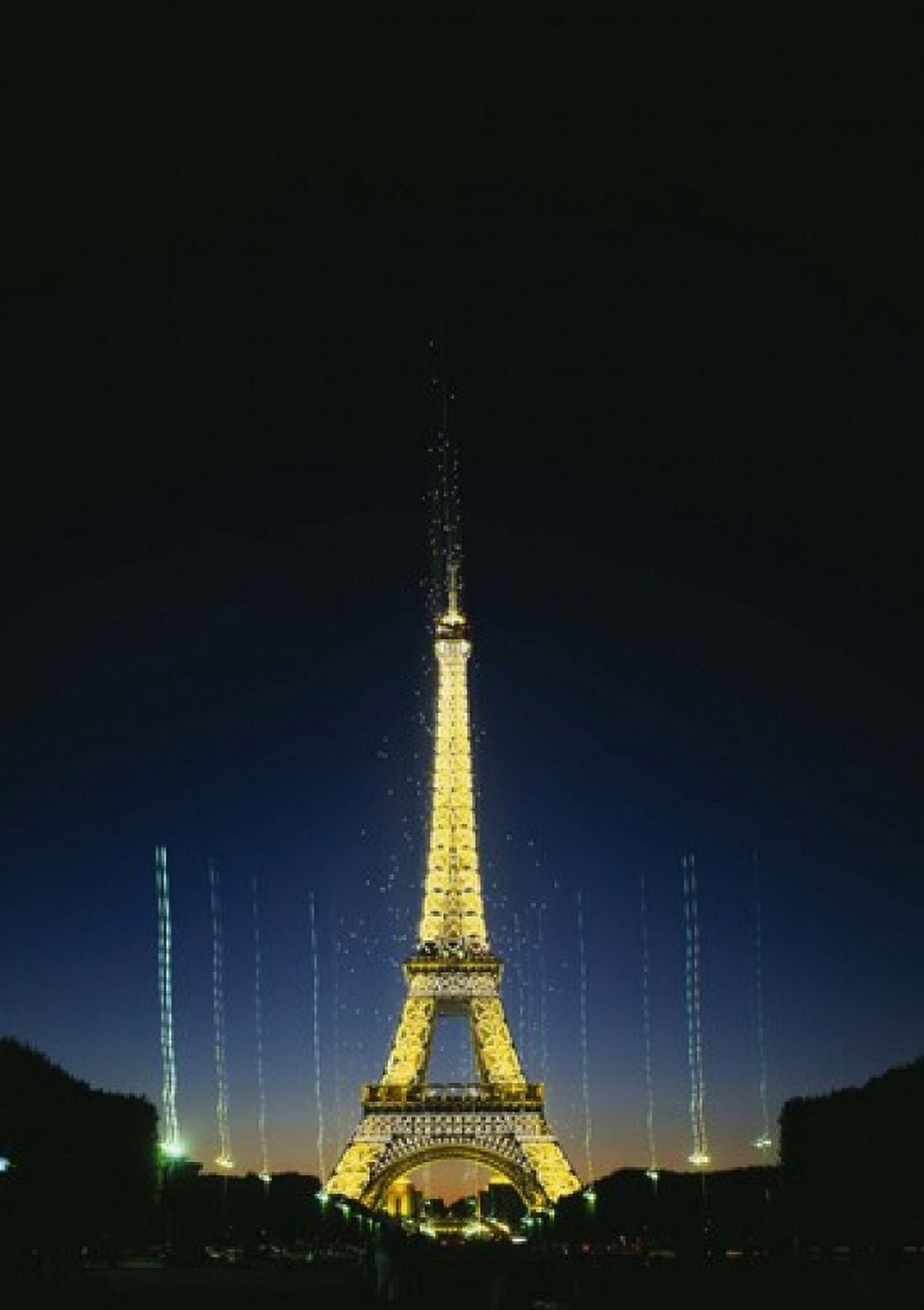 Tower lit up at night Eiffel Tower Paris France Canvas Art - Panoramic Images (36 x 24)