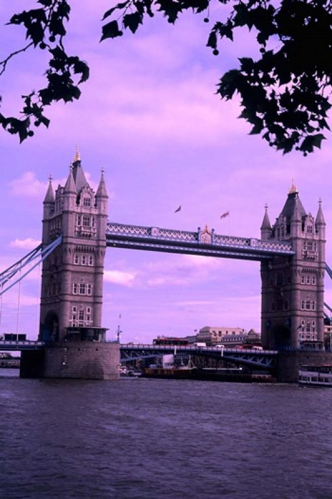 Tower of London Bridge London England Canvas Art - Bill Bachmann DanitaDelimont (25 x 37)