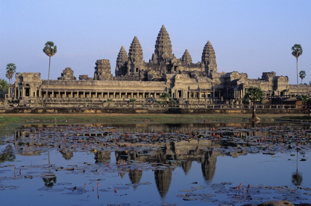 Towers Of Angkor Wat And Lake Canvas Art - Peter Rayner Design Pics (17 x 11)