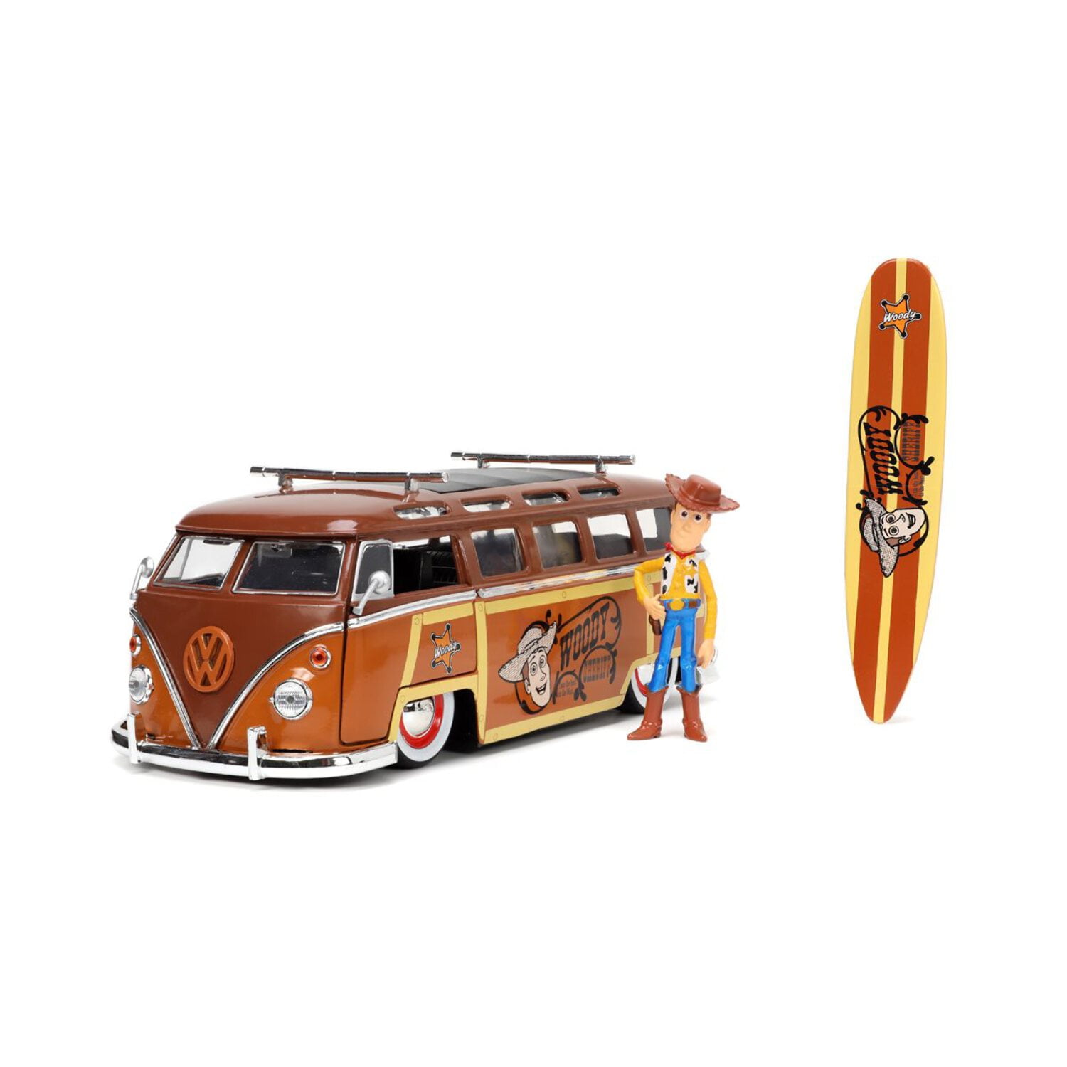 ［アメリカ購入］トイストーリー　WOODY & VOLKSWAGEN フィギュア Toy Story VW Surf Bus 1:24 with Woody Figure - Walmart.com