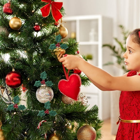 Toyandona 100Pcs Christmas Applique Patches Green Holly Leaves Embroidery Sew on for Holiday Clothes