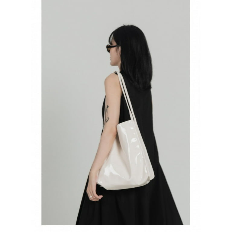 Toy leather tote shop bag with shoulder strap