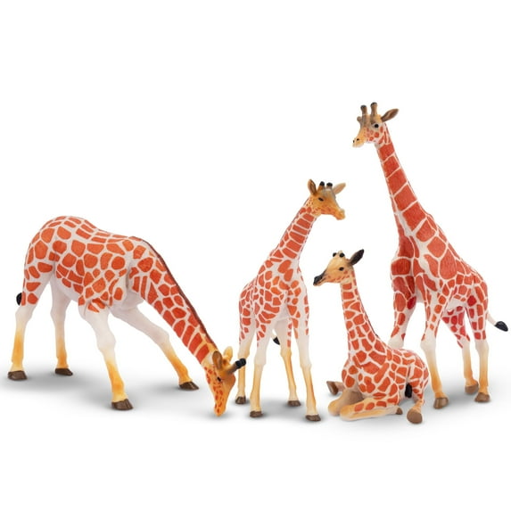 Toymany 4PCS Realistic Giraffe Figurines with Giraffe Cub, 2-6" Plastic Jungle Animals Figures Family Playset Includes Baby, Educational Toy Cake Toppers Christmas Birthday Gift for Kids Toddlers