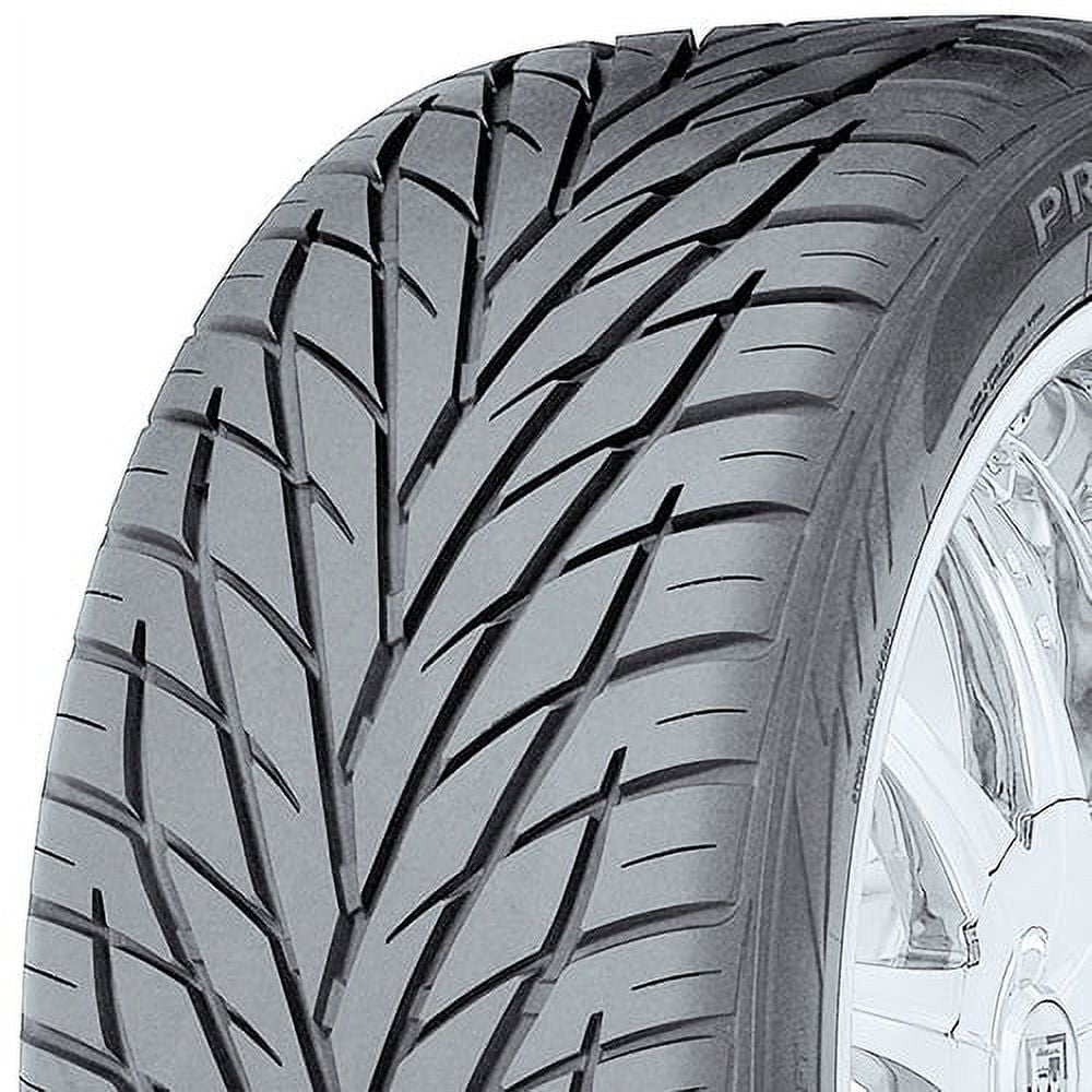 Toyo Proxes ST 275/55R20 117V Run-Flat Tire