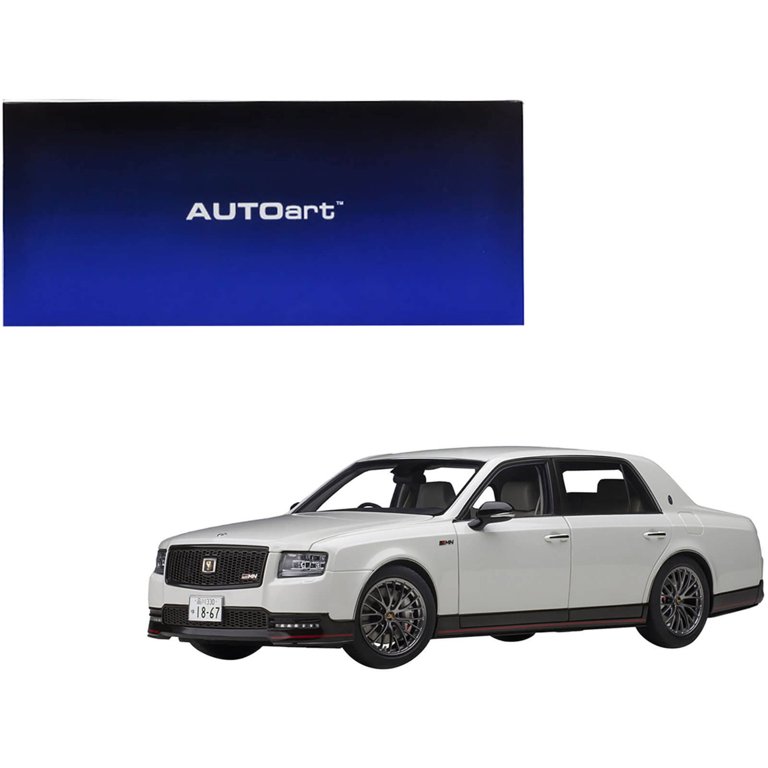 京商　1/18 TOYOTA CENTURY GRMN 1/18 AUTOart Toyota Century Grmn (Pearl White) Car Model