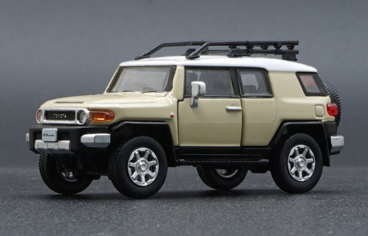 Toyota FJ Cruiser Diecast Model 1:64 scale Ivory/White - Walmart.com