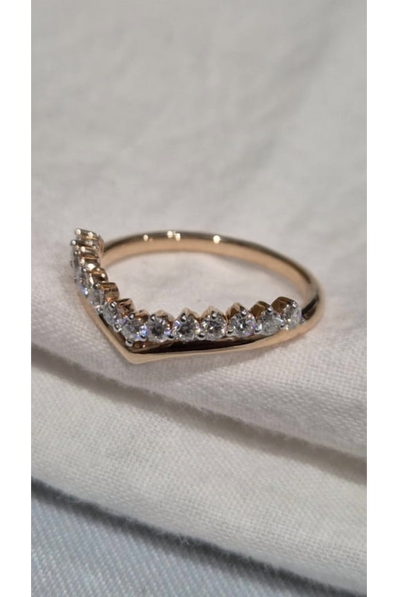Women’s V Shaped Diamond Accent Ring 14K Rose Gold Plated Chevron Band, Size-9.5