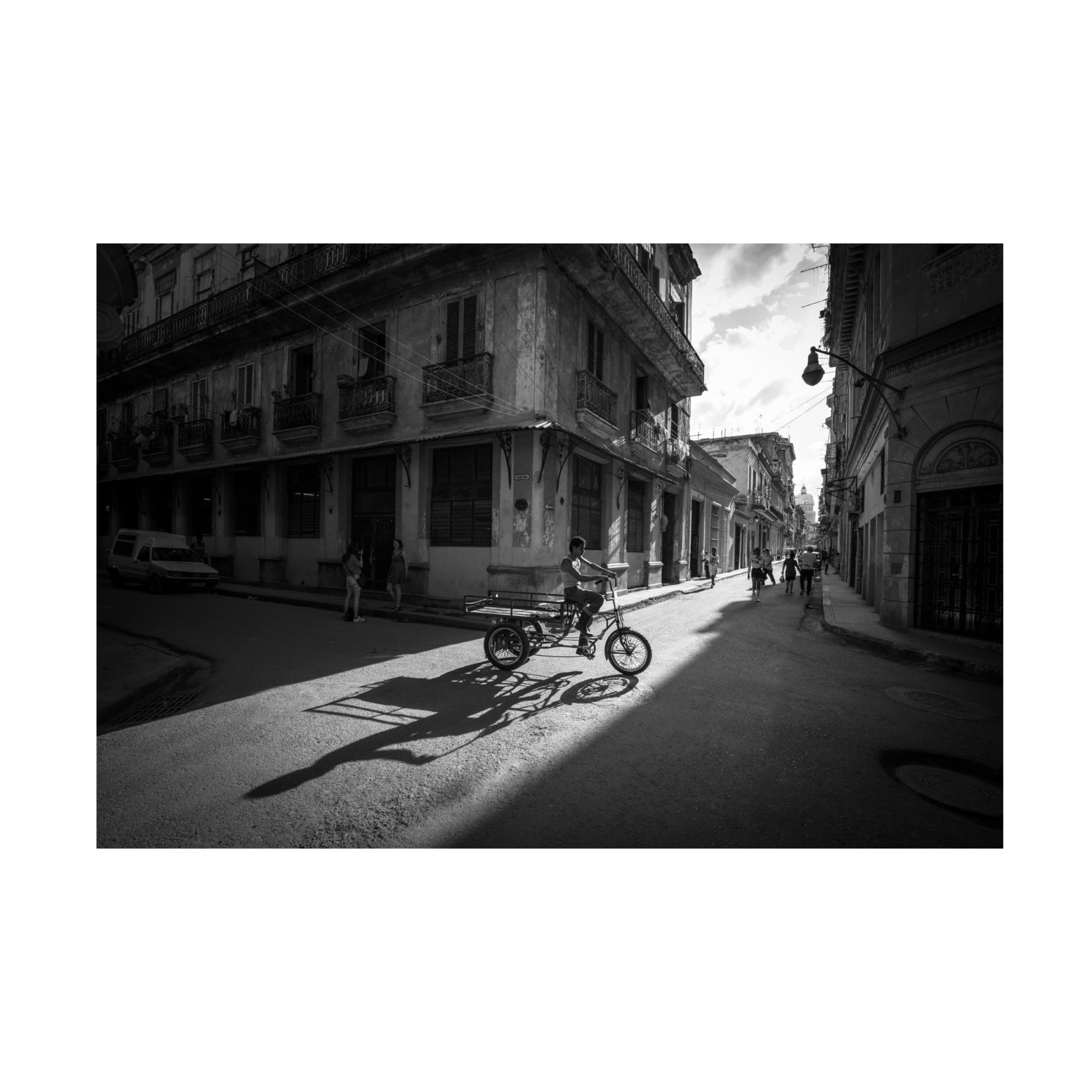 Trademark Fine Art Allan Li wp A piece of life in Cuba Canvas Wall Art
