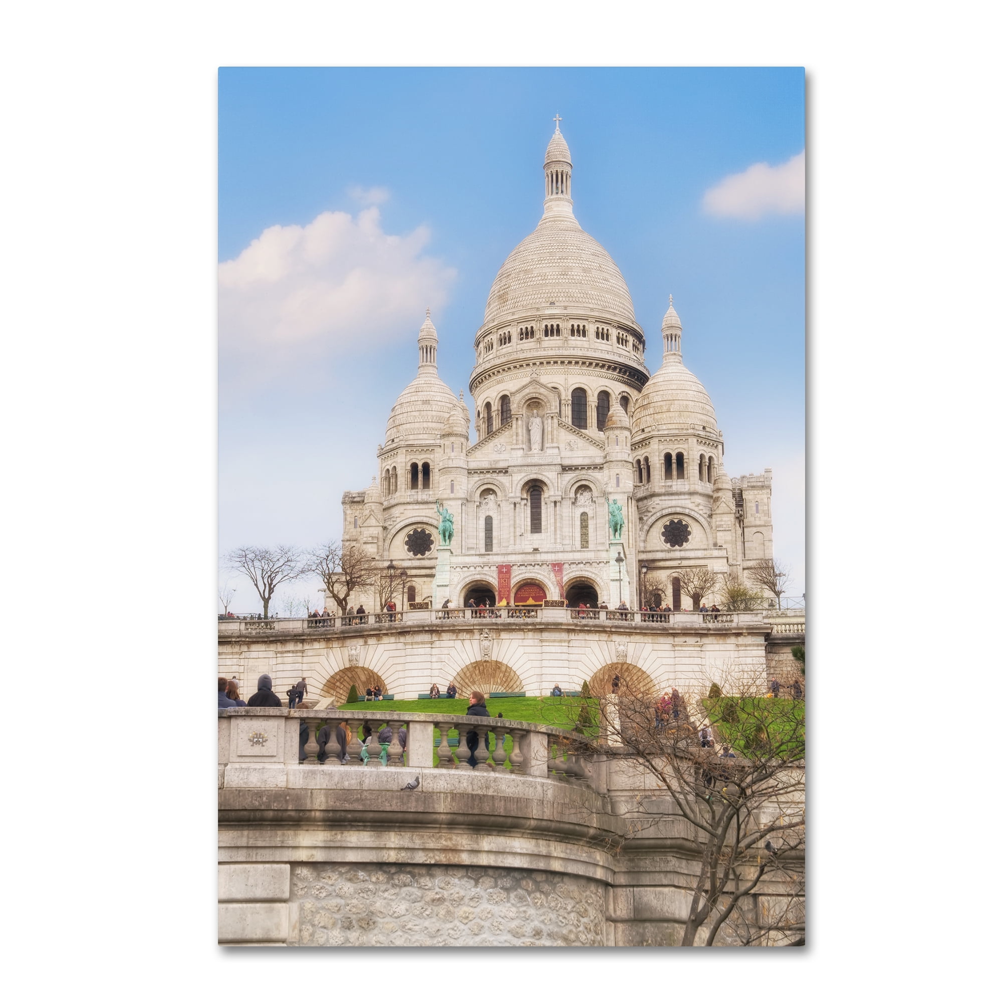 Basilique du Sacre-Coeur Framed Canvas Art in Blue Sky